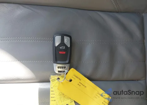 2018 Audi Q5 2.0T Premium/2.0T Tech Premium z USA, uszkodzony, nr VIN WA1BNBFY8J2040331